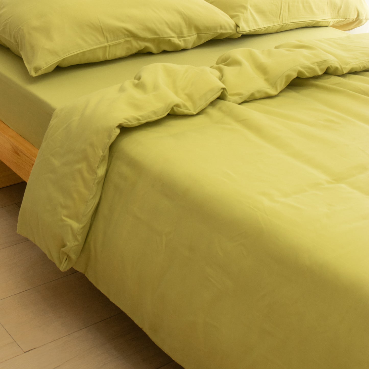 4-in-1 Bed Sheet Set 'Guac'