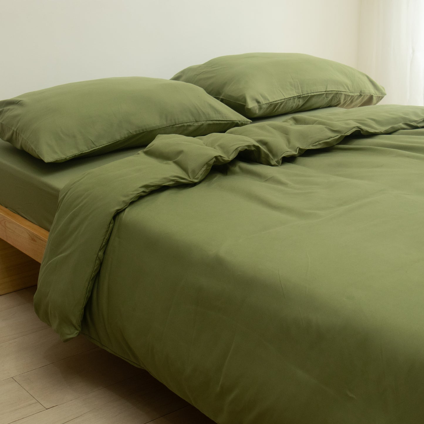 7-in-1 Bed Sheet Set 'Olive Green'