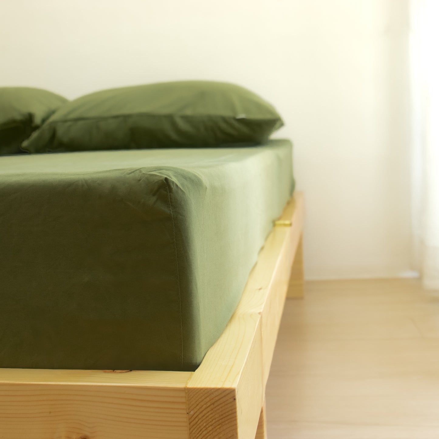 3-in-1 Bed Sheet Set 'Olive Green'